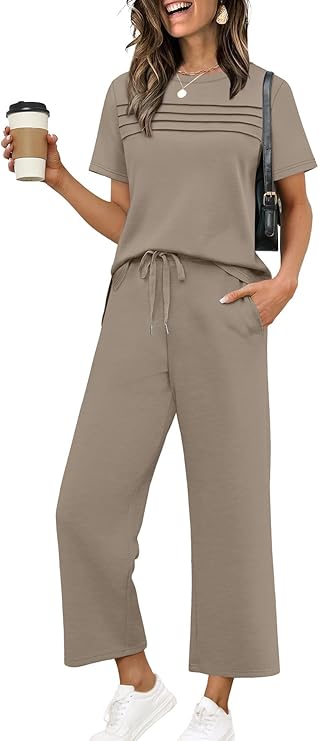 WIHOLL Two Piece Set Side Slit Detail